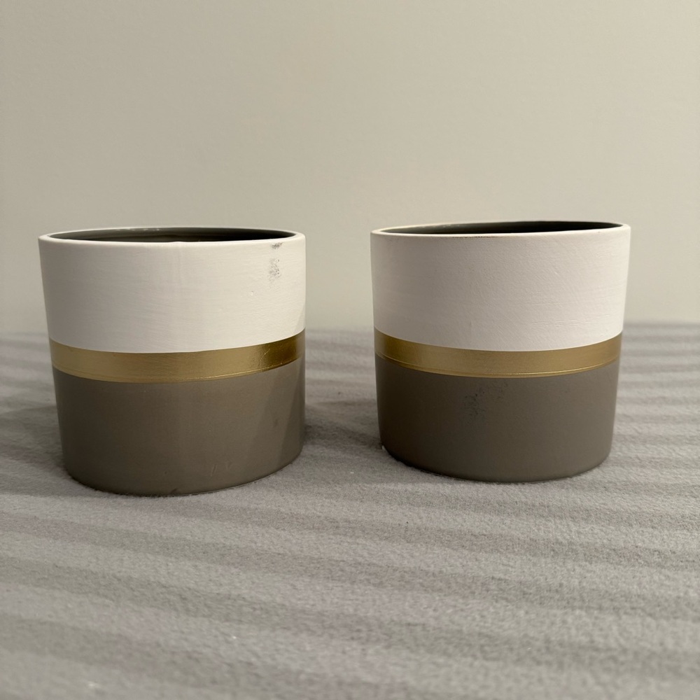 Modern White and Gold Planter Set